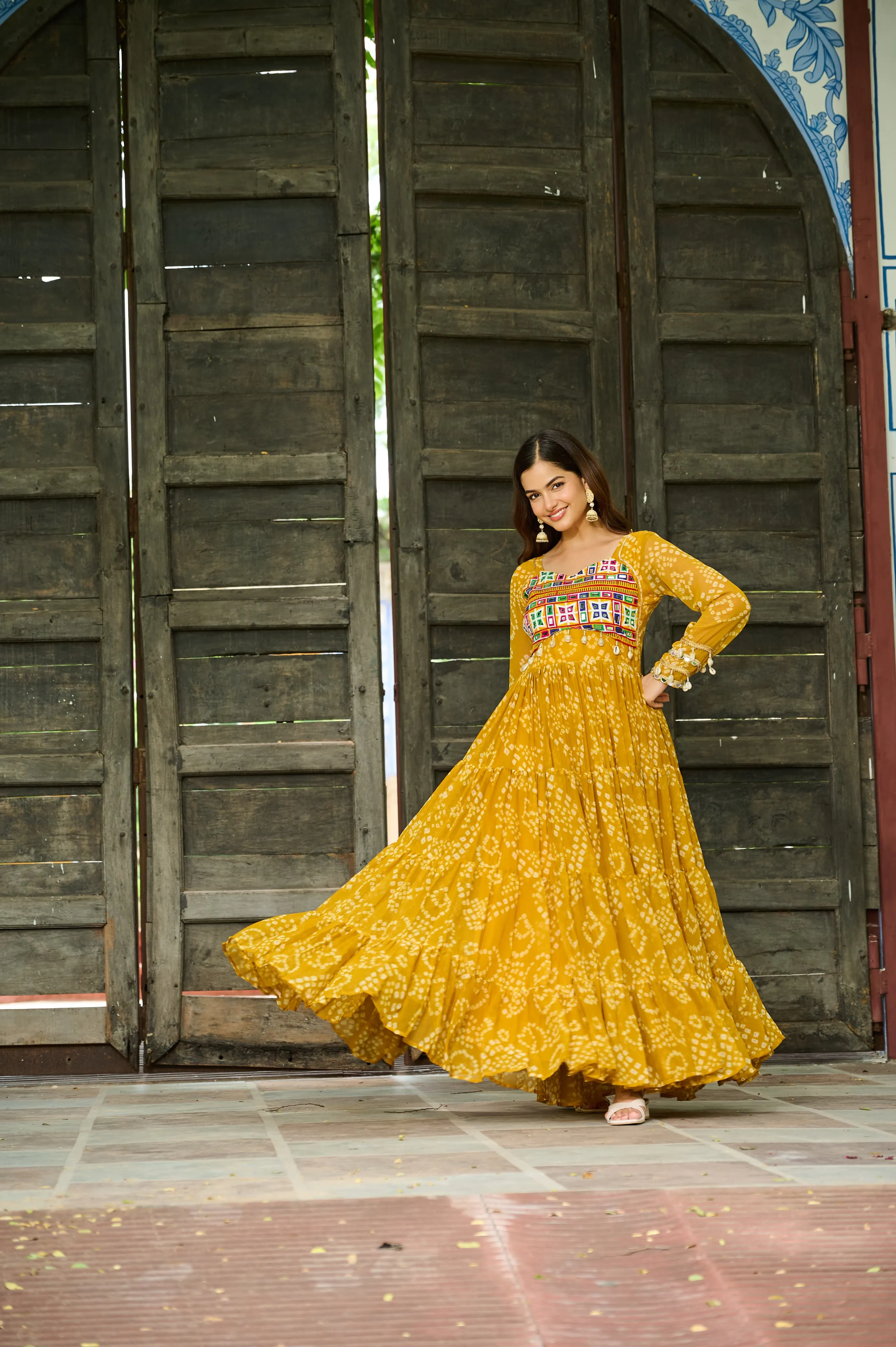 Bandhani Print Work Navratri outfits - Image 24 in Surat